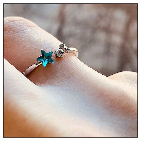 NEW Dainty Sterling Silver Blue Star Adjustable Ring - Picture 3 of 5